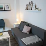 Moderne Im Stadtzentrum Lägenhet *
