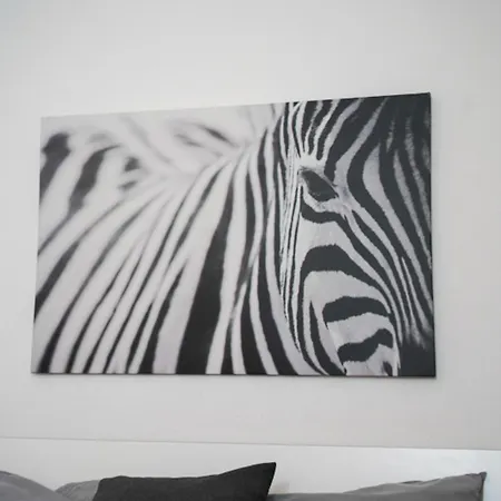Moderne Im Stadtzentrum Apartman