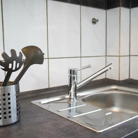 Moderne Im Stadtzentrum Apartman *