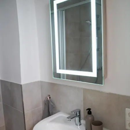 Apartman Moderne Im Stadtzentrum *