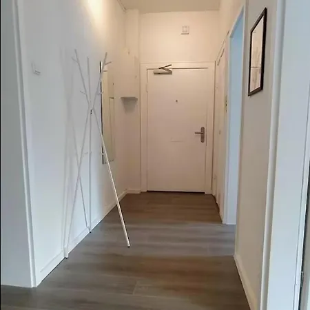 Moderne Im Stadtzentrum شقة