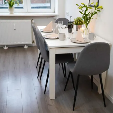 Moderne Im Stadtzentrum Apartman *