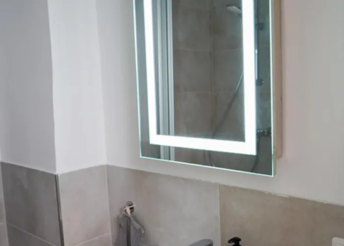 Апартаменты Moderne Im Stadtzentrum *