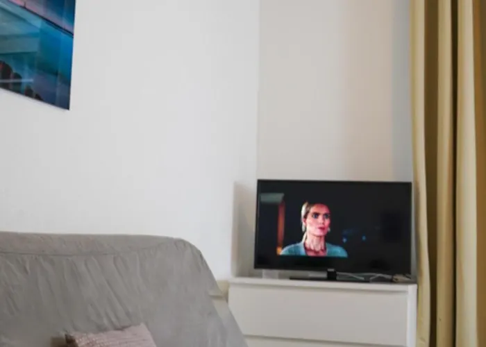 Апартаменты Moderne Im Stadtzentrum